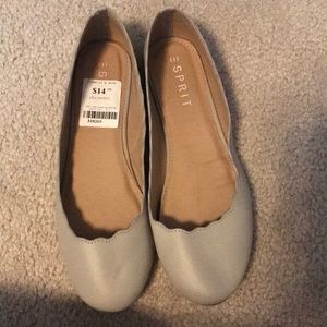 Esprit grey flats